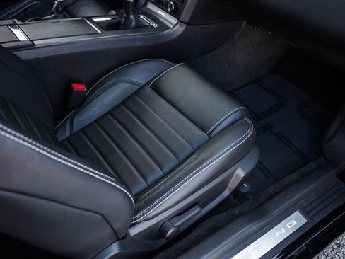 Used 2013 Ford Mustang GT Premium image 67