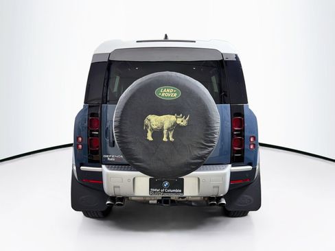 Used 2024 Land Rover Defender 110 SE AWD/4WD image 6