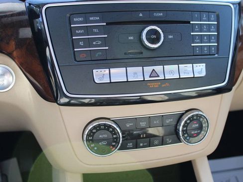 Used 2019 Mercedes-Benz GLS 450 GLS 450 4MATIC SUV image 35