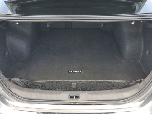 Used 2020 Nissan Altima 2.5 SV FWD image 9
