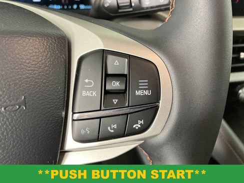 New 2026 Ford Explorer Active RWD image 18