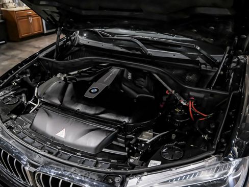 Used 2016 BMW X6 xDrive50i AWD/4WD image 51