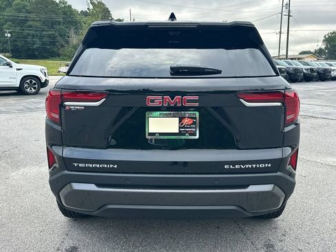 New 2026 GMC Terrain Elevation w/ Technology Package II FWD image 7