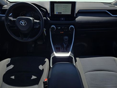Used 2024 Toyota RAV4 LE image 12