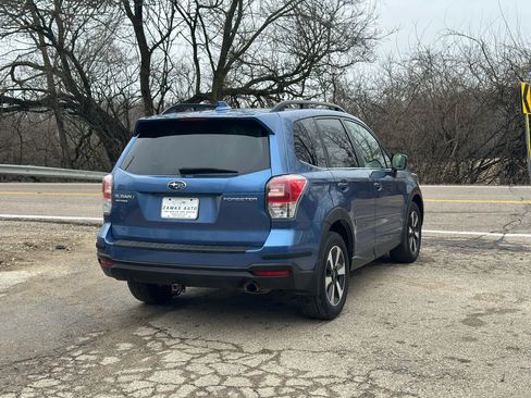 Used 2018 Subaru Forester 2.5i Limited w/ Popular Package #3B image 11