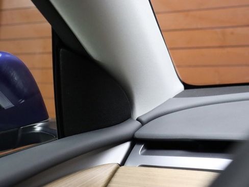 Used 2023 Tesla Model Y Long Range image 43