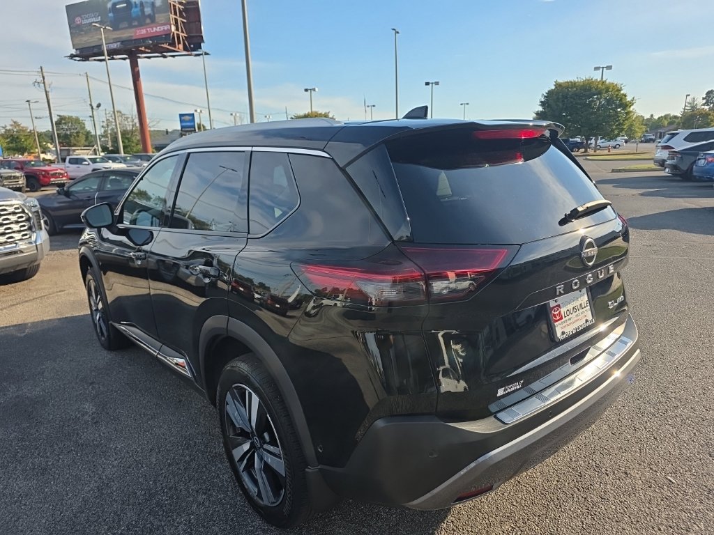 Used 2023 Nissan Rogue SL w/ SL Premium Package AWD/4WD image 6