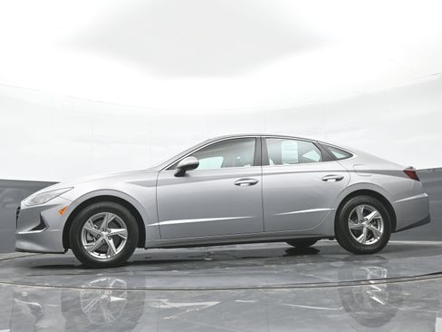 Certified 2023 Hyundai Sonata SE w/ Cargo Package FWD image 44