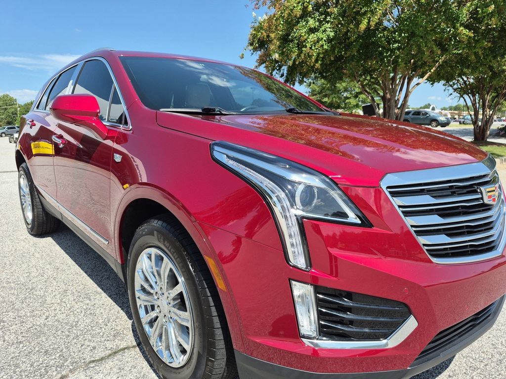 Used 2019 Cadillac XT5 Luxury FWD image 9
