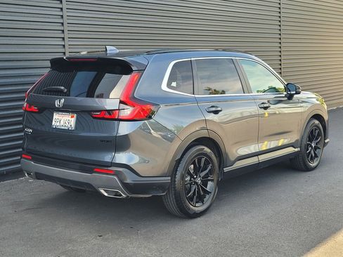 Used 2025 Honda CR-V Sport image 6