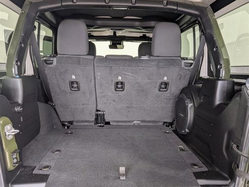Used 2022 Jeep Wrangler Unlimited Sport image 22