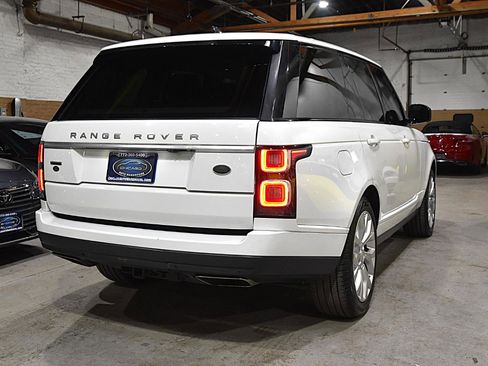 Used 2018 Land Rover Range Rover Supercharged image 6