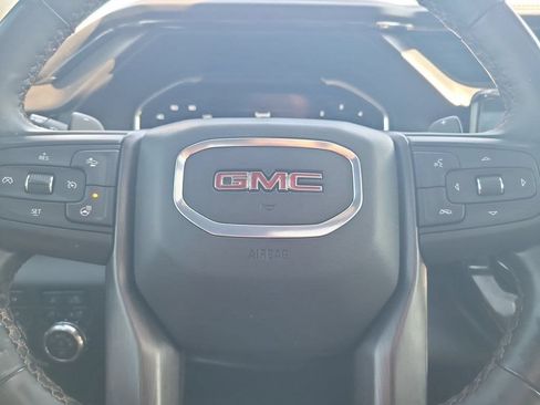 Used 2024 GMC Sierra 1500 AT4 w/ Technology Package AWD/4WD image 13