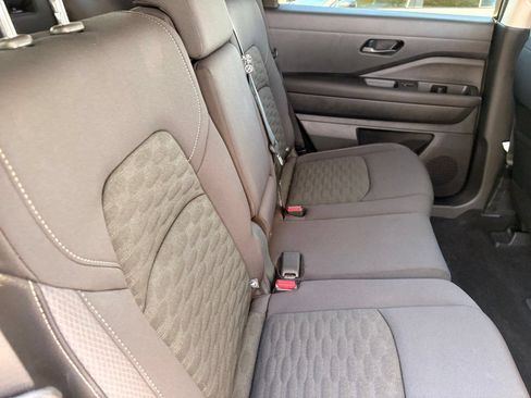 Certified 2025 Nissan Pathfinder SV w/ Cargo Package AWD/4WD image 14
