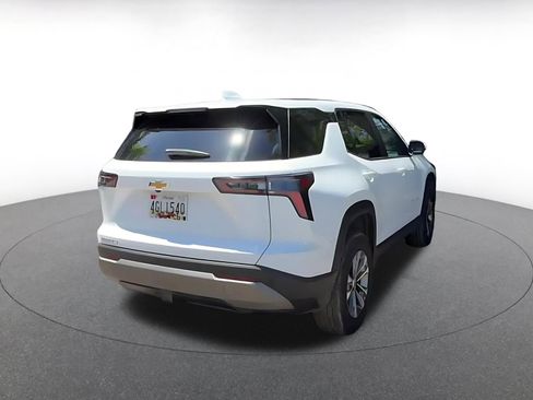 Used 2025 Chevrolet Equinox LT FWD image 14