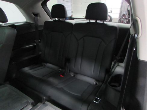 Used 2024 Audi Q7 2.0T Premium Plus AWD/4WD image 16