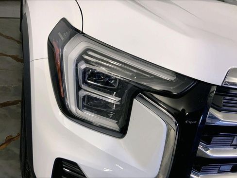 Used 2025 GMC Terrain Elevation FWD image 26