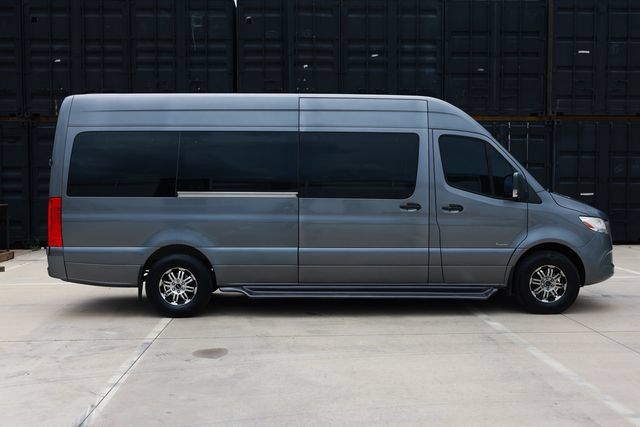 Used 2020 Mercedes-Benz Sprinter 2500 image 17