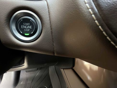 Certified 2024 Chevrolet Tahoe High Country w/ Premium Package 2 image 16