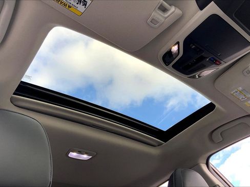 Certified 2023 Subaru Outback Onyx Edition image 12