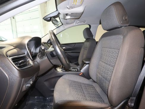 Used 2024 Chevrolet Equinox LT FWD image 22