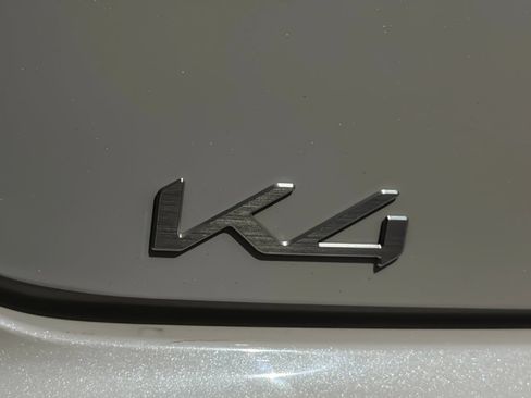 Used 2025 Kia K4 FWD image 37
