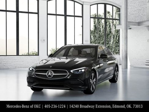 Used 2025 Mercedes-Benz C 300 4MATIC Sedan image 41