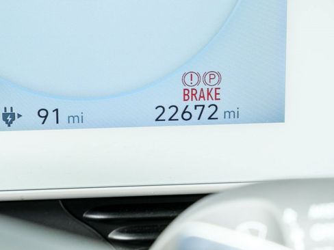 Used 2023 Hyundai Ioniq 5 SEL image 11