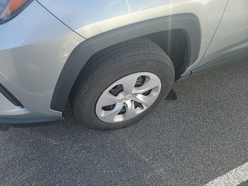 Used 2024 Toyota RAV4 LE image 2