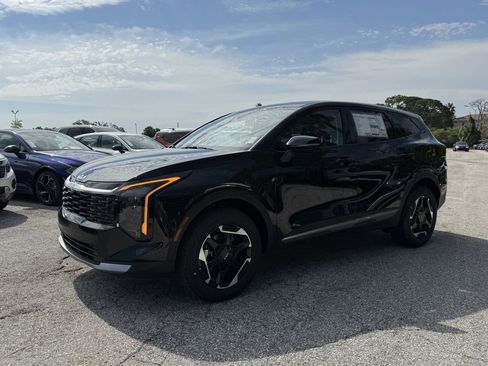 New 2026 Kia Sportage S image 8