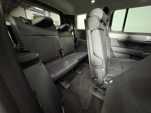 Used 2026 Hyundai Santa Fe SEL image 9