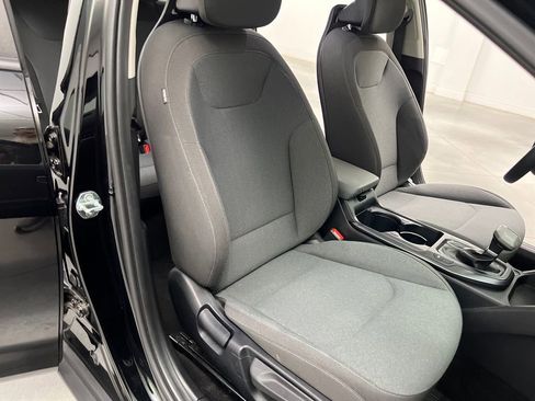 Used 2025 Kia K4 FWD image 20