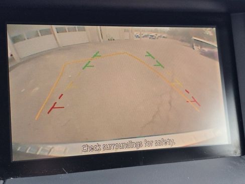Used 2016 Nissan Pathfinder SV AWD/4WD image 5
