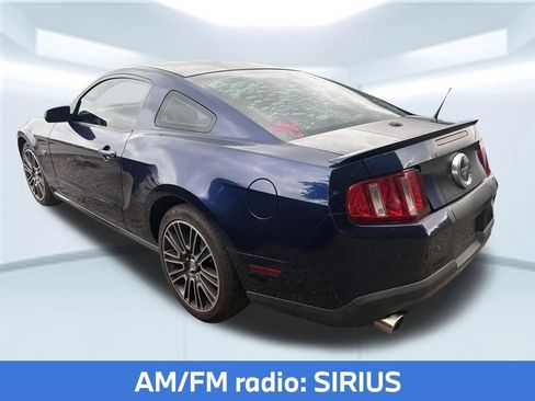 Used 2010 Ford Mustang GT Premium RWD image 9