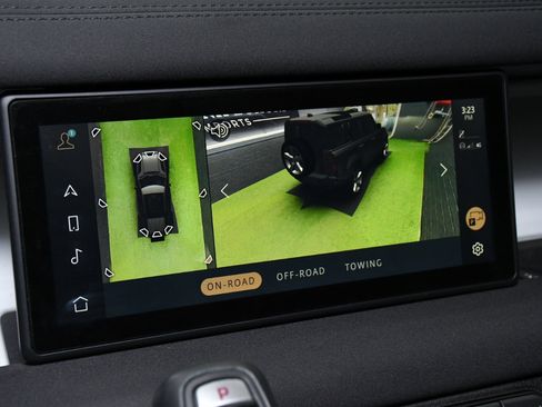 Used 2023 Land Rover Defender 110 S image 46