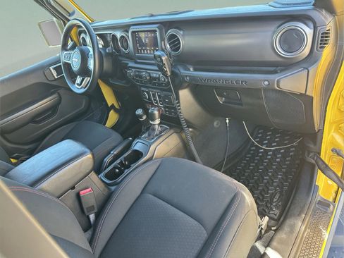 Used 2019 Jeep Wrangler Rubicon w/ Steel Bumper Group image 21