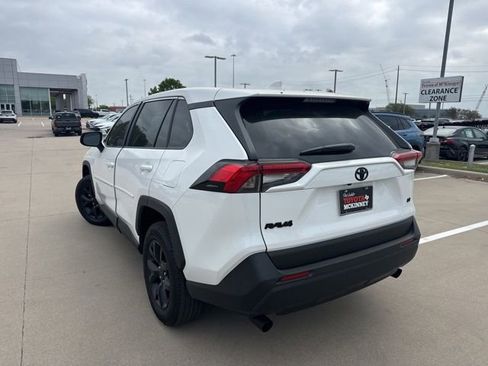 Certified 2025 Toyota RAV4 LE image 4