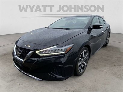 Used 2023 Nissan Maxima SV w/ Floor Mat Group