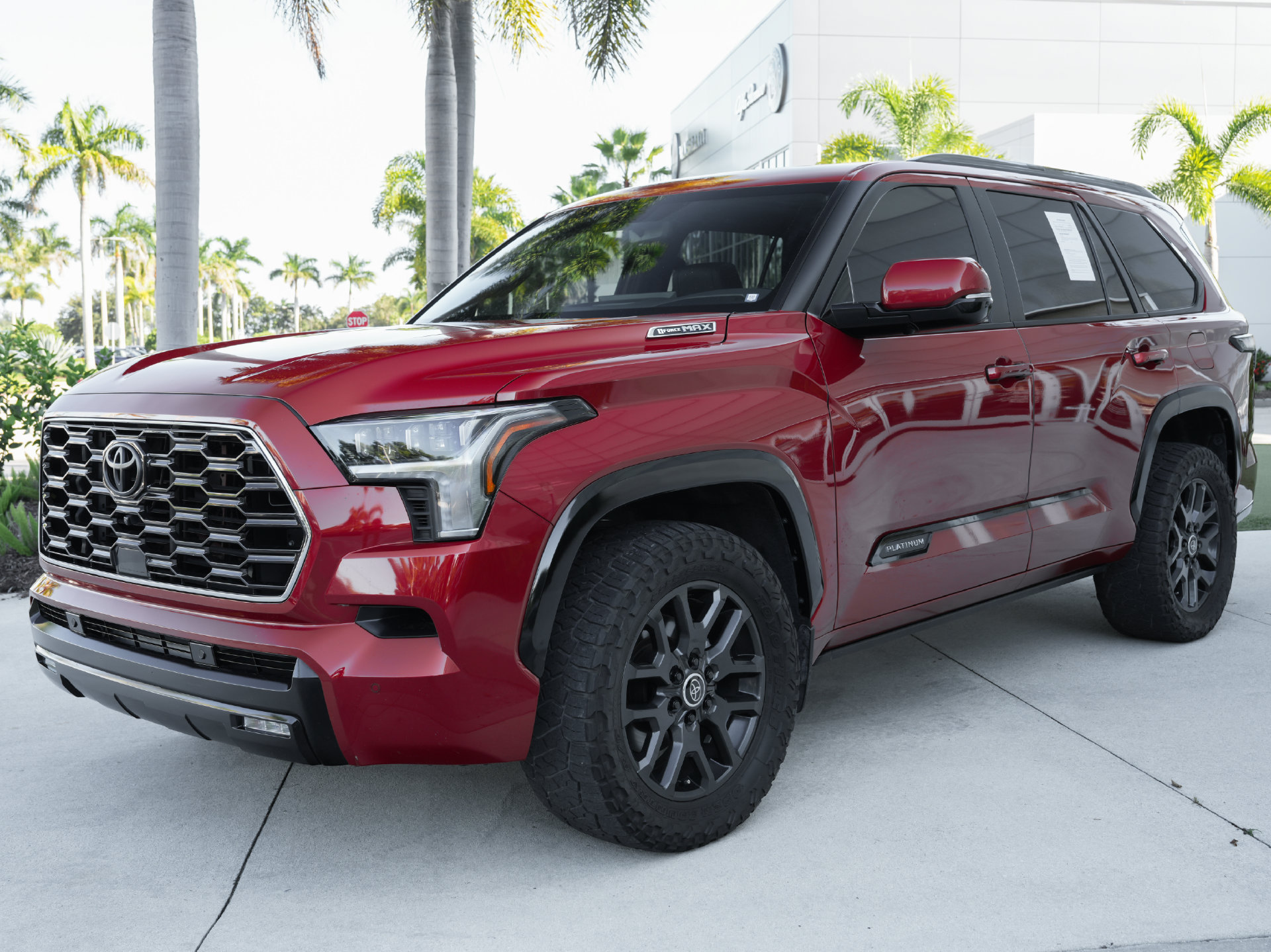 Used 2024 Toyota Sequoia Platinum AWD/4WD image 6