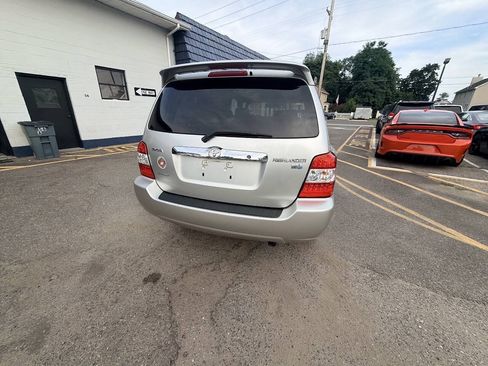 Used 2006 Toyota Highlander Limited AWD/4WD image 23