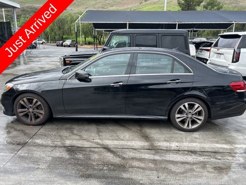 Used 2016 Mercedes-Benz E 350 Sedan image 7