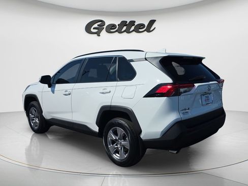 Used 2023 Toyota RAV4 XLE w/ Convenience Package image 6
