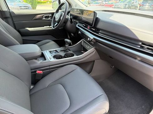 New 2026 Kia Carnival SX Prestige FWD image 21