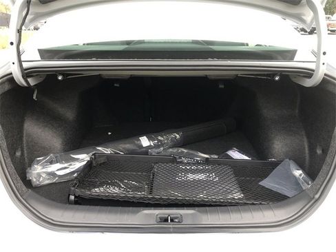 Certified 2025 Nissan Altima 2.5 SR image 15