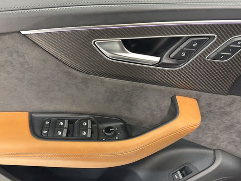 Used 2022 Audi RS Q8 AWD/4WD image 11