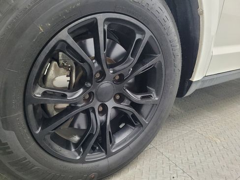 Used 2019 Dodge Journey SE w/ Premium Group image 31