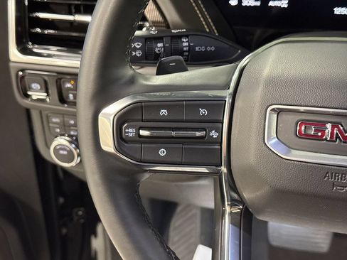 Used 2025 GMC Yukon Elevation w/ LPO, Floor Liner Package AWD/4WD image 13
