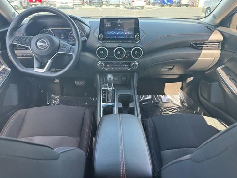 Used 2024 Nissan Sentra SR FWD image 13