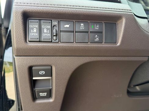 Used 2018 Honda Odyssey EX-L image 14