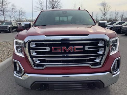Used 2021 GMC Sierra 1500 SLT image 2